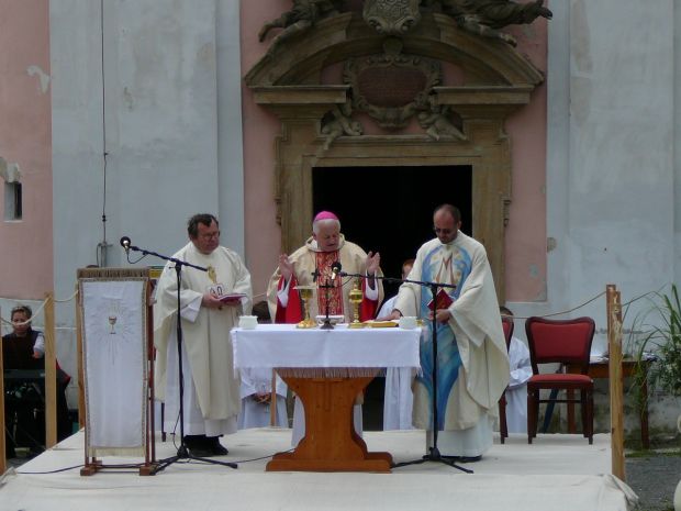 Mši sv. na Skalce letos celebroval mons. Karel Herbs, biskupský vikář 