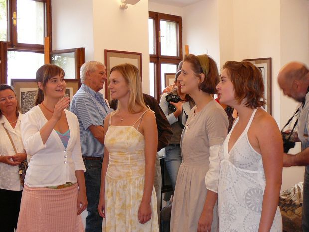 Kvarteto posluchaček DAMU zpívalo lidové písně